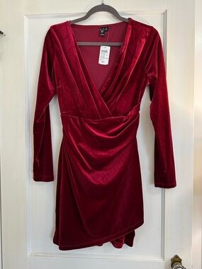 ♥️ Burgundy velvet dress ♥️